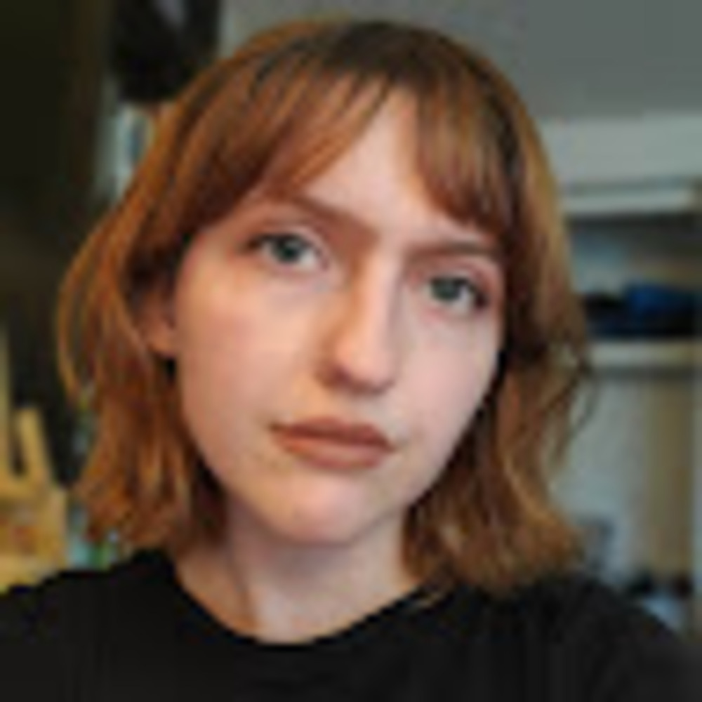 Meet your Posher, Eva